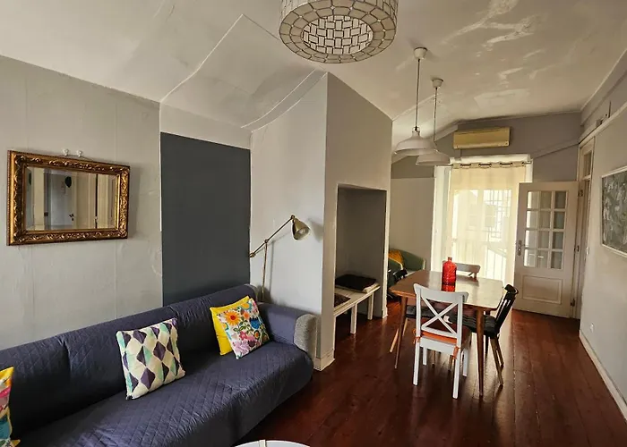 Rossio Vista Castelo, Santa Justa E Carmo 리스본