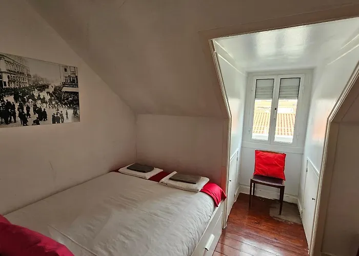 Rossio Vista Castelo, Santa Justa E Carmo * 리스본